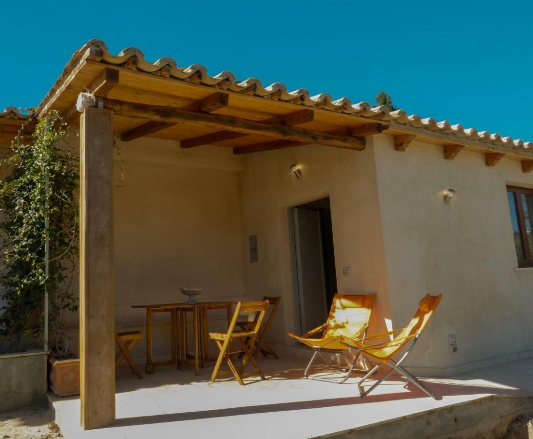 La Casa Del Miele Di Borgo Carbone Villa Локри Екстериор снимка