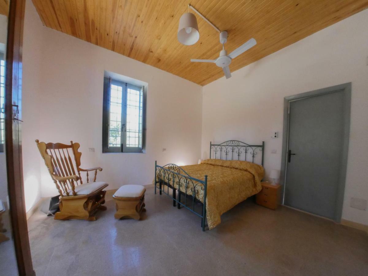 La Casa Del Miele Di Borgo Carbone Villa Локри Екстериор снимка